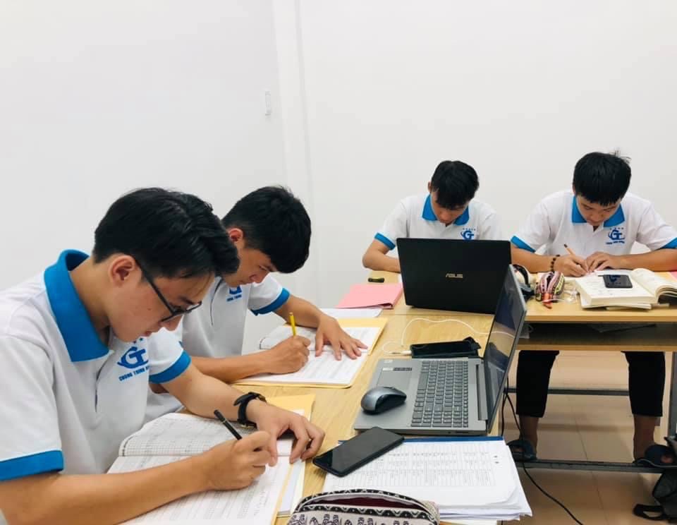 Đào Tạo Ngoại Ngữ